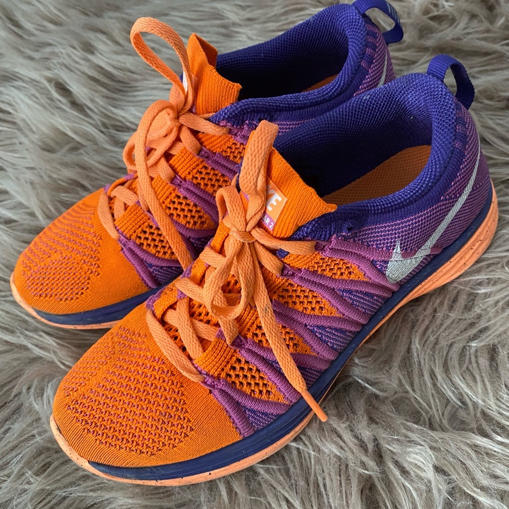 NIKE FLYKNIT LUNAR